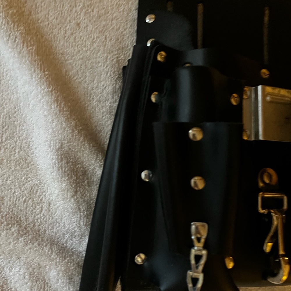Klein Black Leather Tool Pouch - Picture 3 of 9